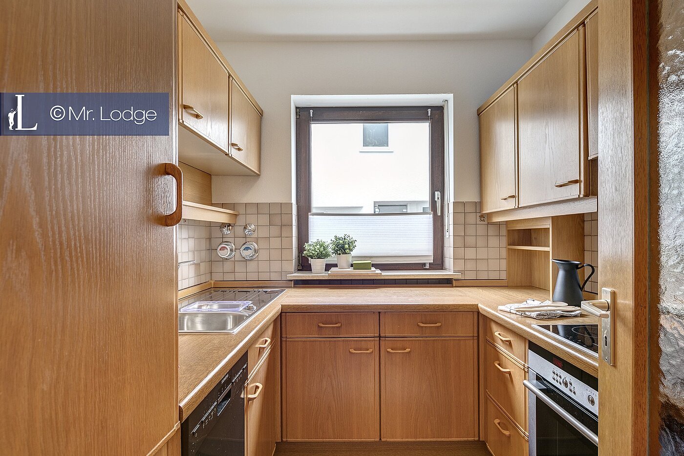 Földszinti lakás a  címen 2 Szobák | München-Harlaching | 1704ML6 | Küchenzeile in U-Form