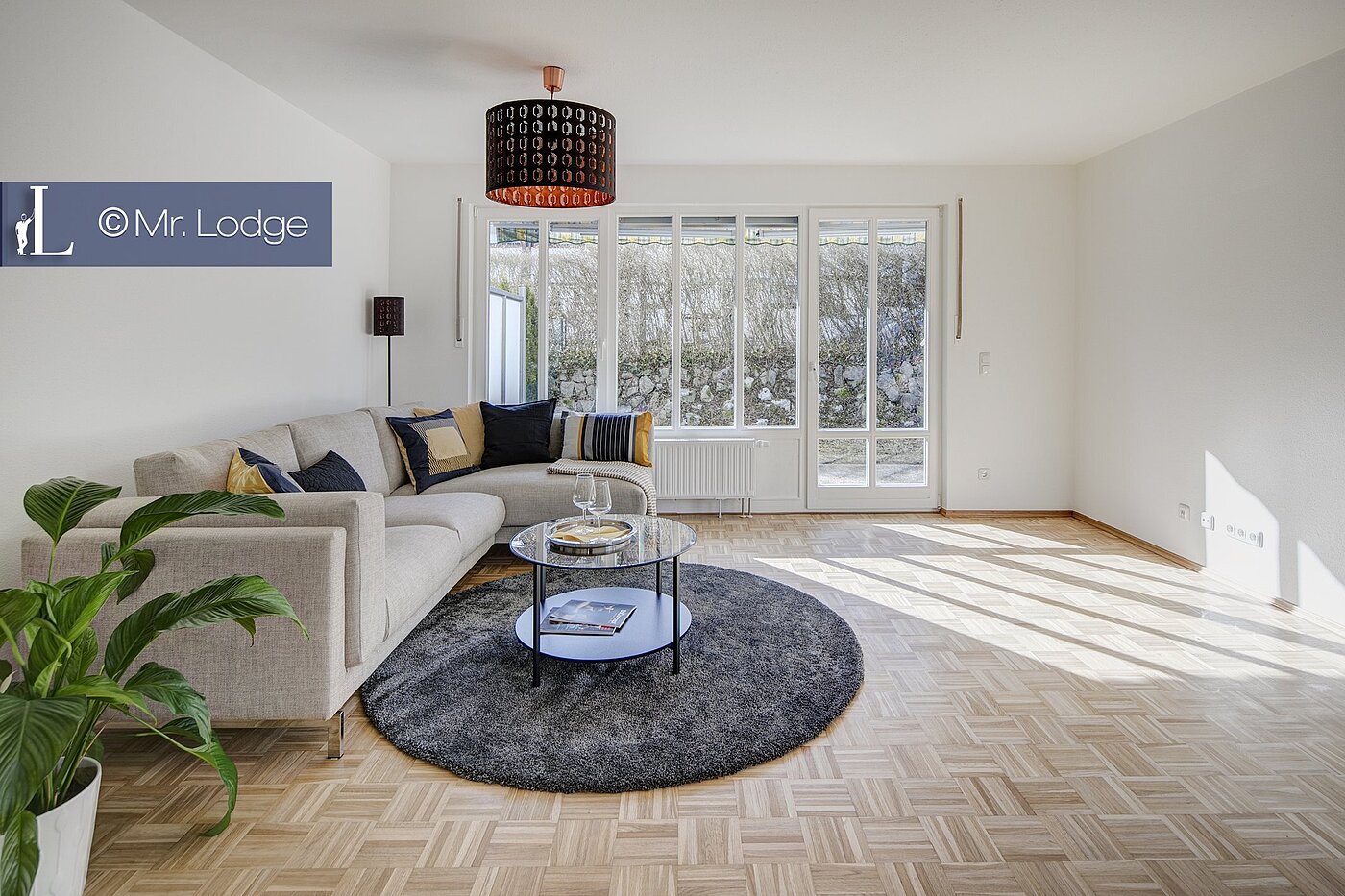 Плосък с 5 Стаи | 1702ML3 | Sonniges Wohnzimmer