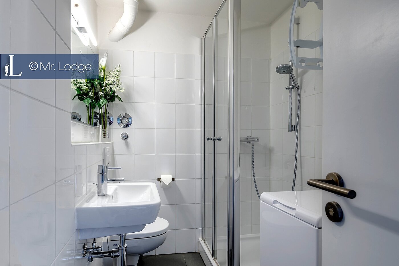 Flad med 1 Værelse | München-Neuhausen | 1703ML9 | Bad mit Dusche
