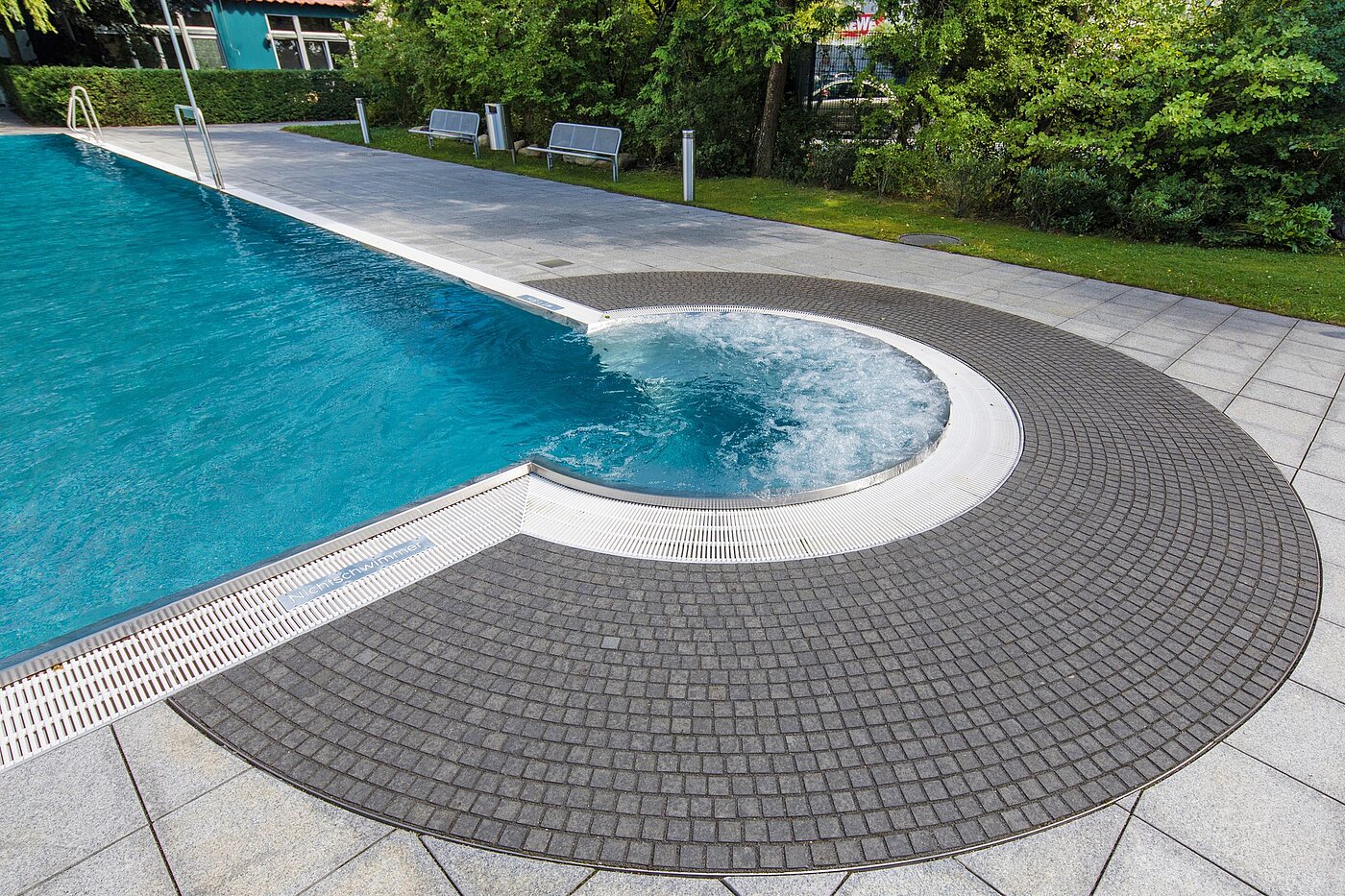 Плосък с 1 Стая | München-Solln | 2201ML92 | ...dient der Entspannung