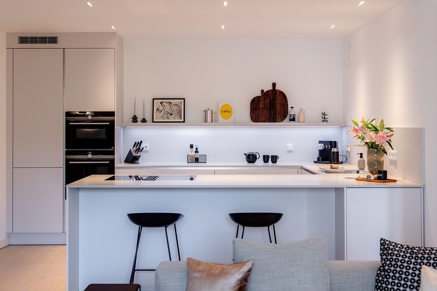 apartamento em prédio com 3 Zimmern | 70046 | ...mit Sitzgelegenheit