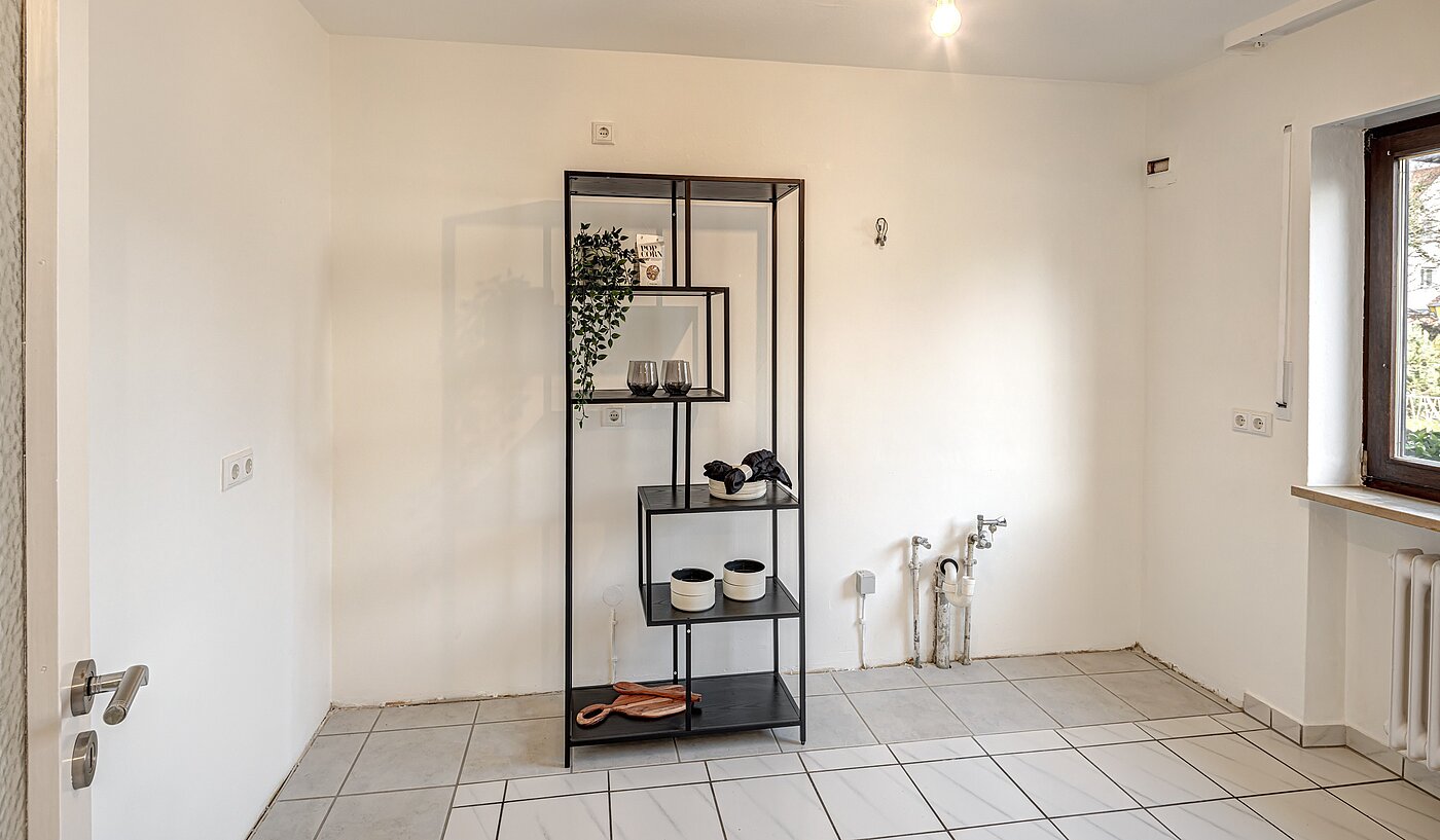 계단식 센터 하우스 와 함께 5 객실 | Unterschleißheim | 70187 | ... und Fenster