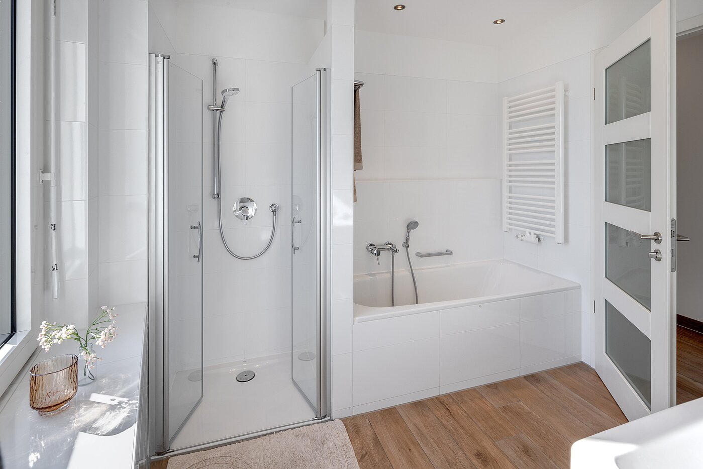 Επίπεδη με 3 Δωμάτια | München-Obersendling | 70260 | ...Dusche und Badewanne