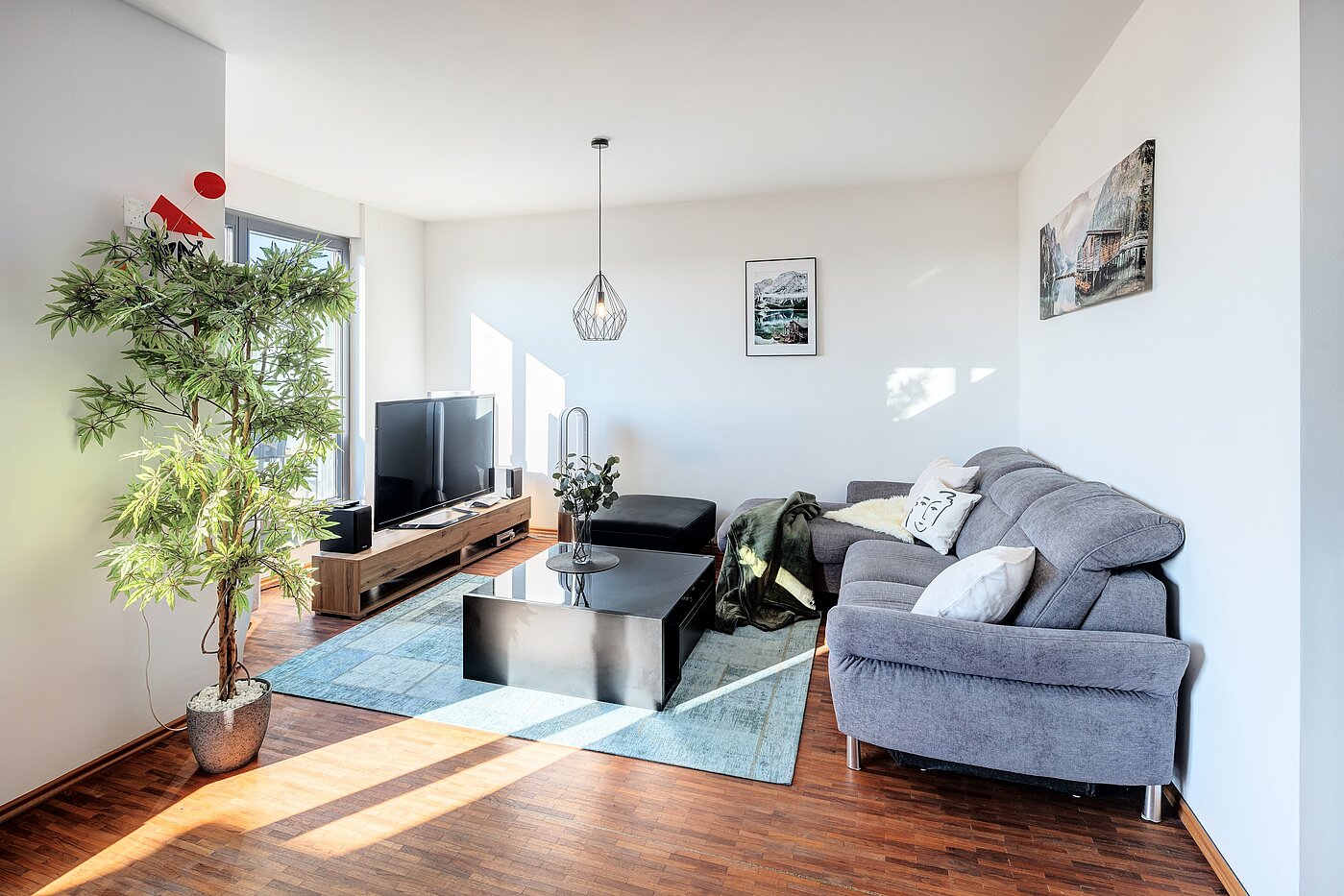 Podkrovný byt s 3 Izby | München-Riem | 701701 | Der gemütliche Wohnbereich...