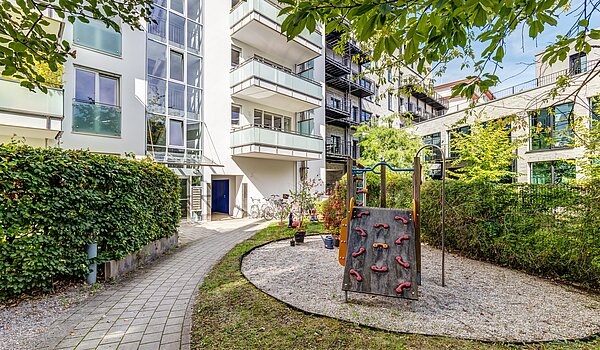 Lapos a  címen 3 Szobák | München-Neuhausen | 70489 | Ruhig und Gepflegt
