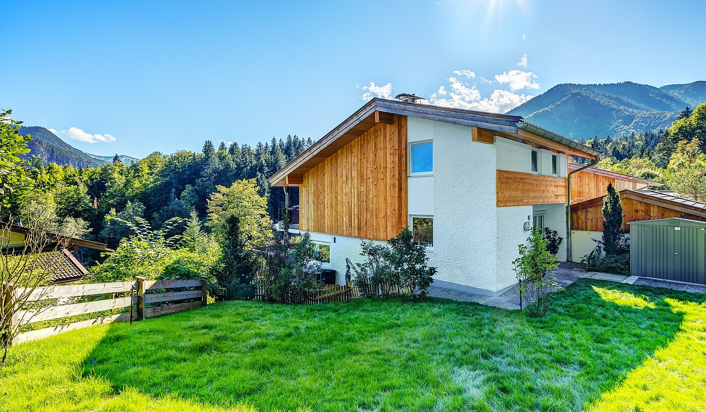 Köşe teraslı ev ile 3 Odalar | Kreuth | 70037 | ...mit großem Garten