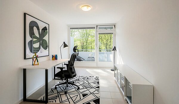 Επίπεδη με 3.5 Δωμάτια | München-Bogenhausen | 703051 | Kinder oder Homeoffice - (KI generiert)