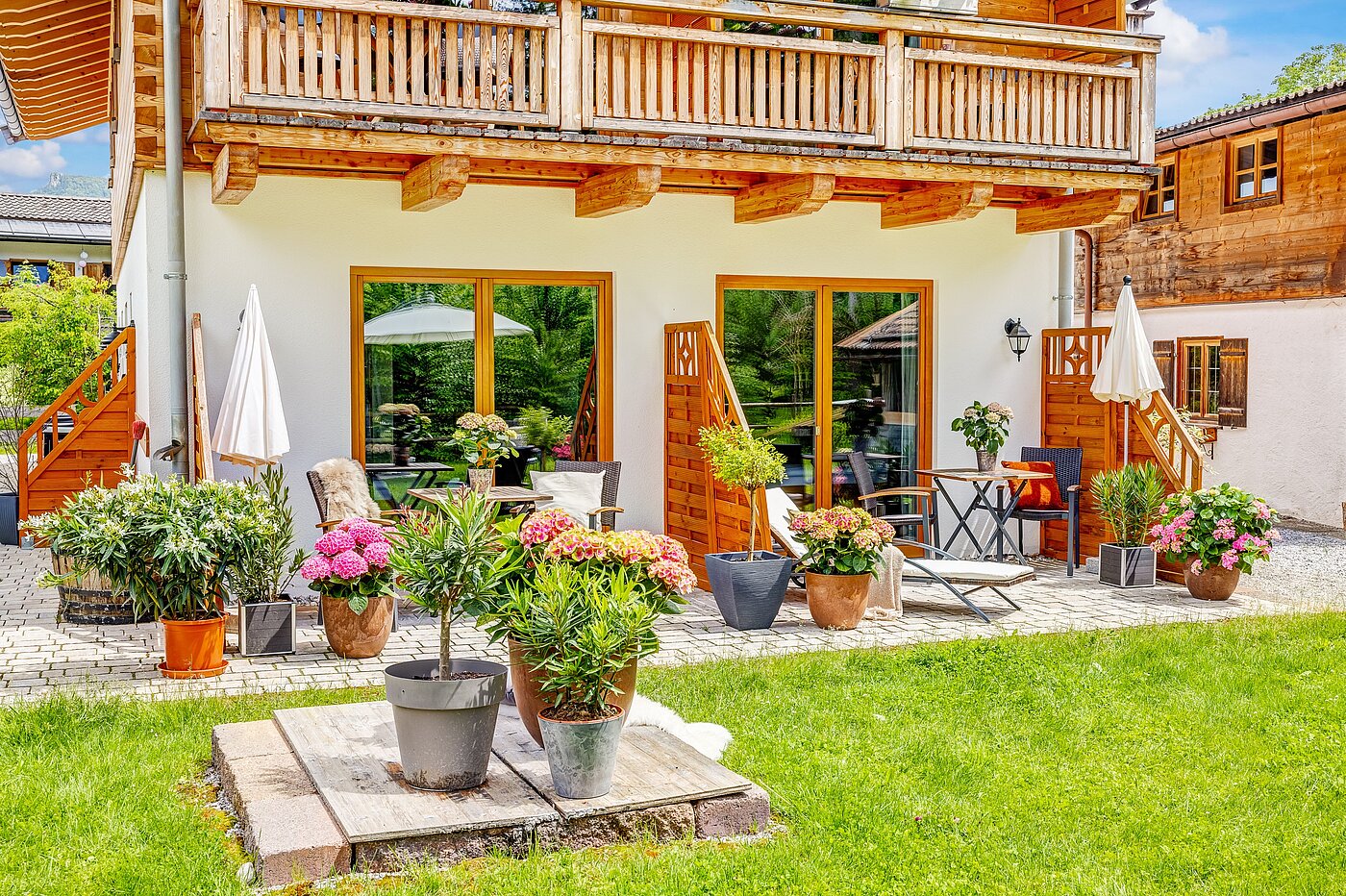 Düz ile 6 Odalar | 70095 | ...sowie sonniger Terrasse