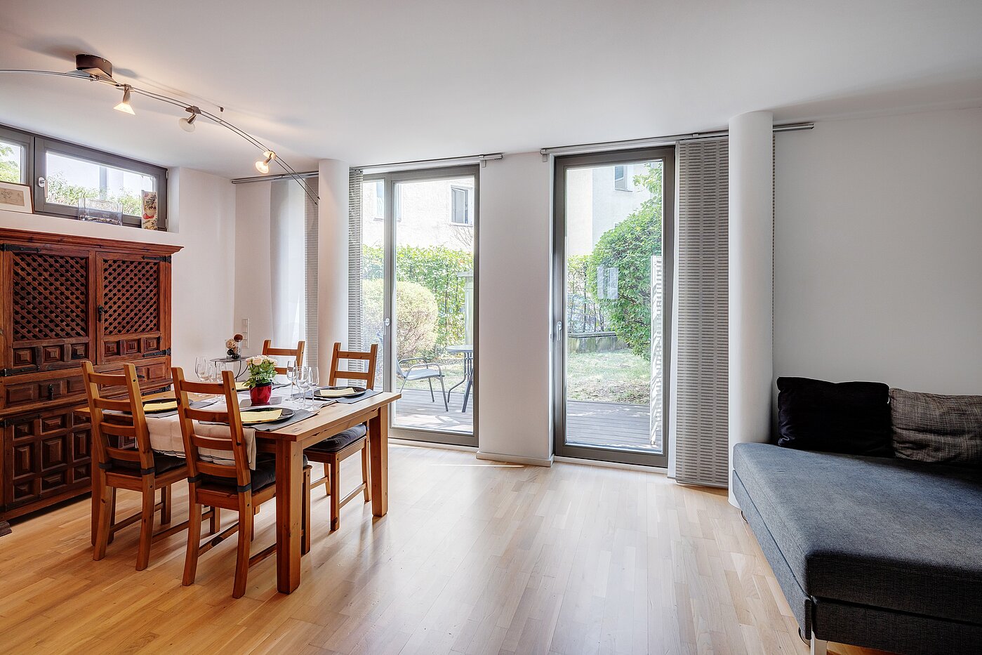 Плосък с 2 Стаи | München-Au | 70108 | Offener Wohn-/ Esbereich