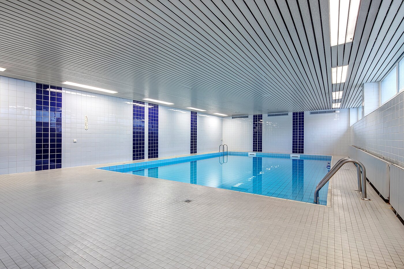 Plat met 1.5 Kamers | München-Sendling-Westpark | 2207ML4 | Hauseigenes Hallenbad mit...