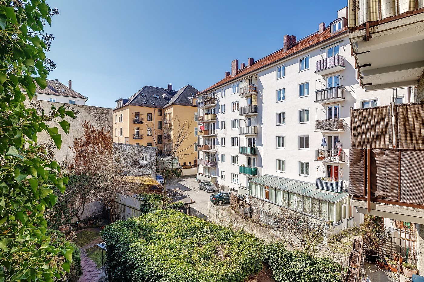 Płaski z 2 Pokoje | München-Untergiesing | 2003ML12 | Ausblick zum ruhigen Innenhof