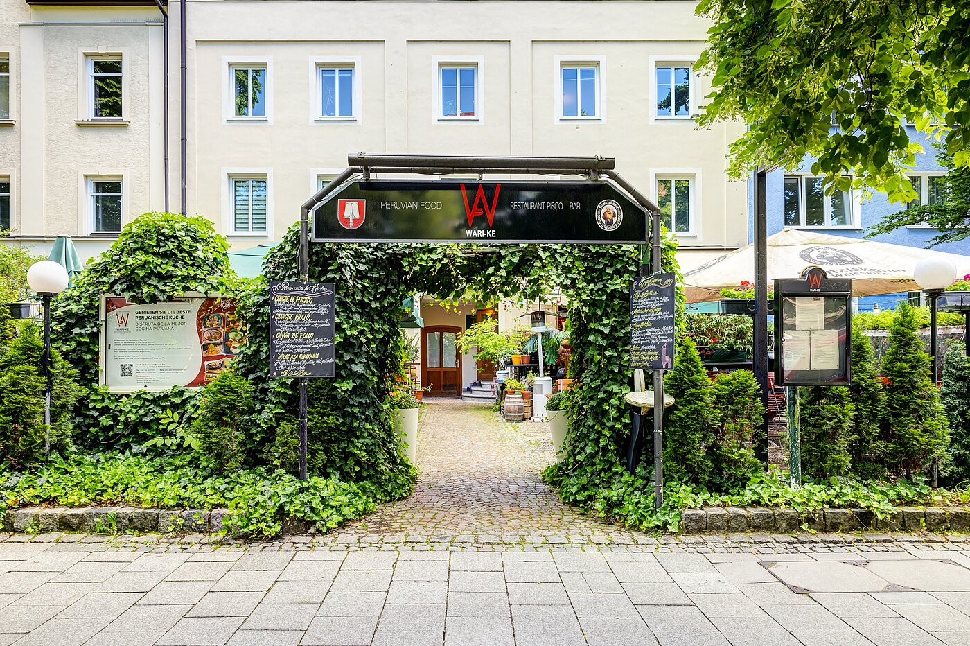 Düz ile 5 Odalar | München-Neuhausen | 70140 | Kulinarik