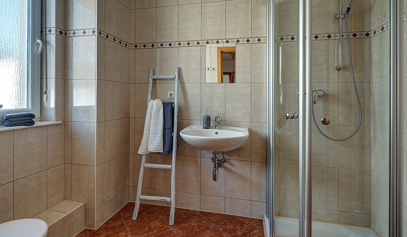 Düz ile 5 Odalar | München-Aubing | 1804ML3 | Duschbad im EG