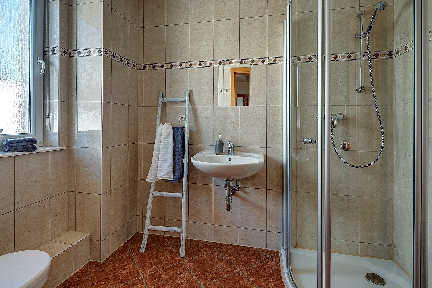 Ploché s 5 Pokoje | München-Aubing | 1804ML3 | Duschbad im EG