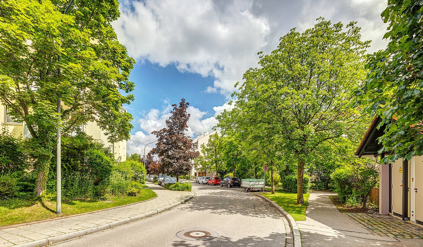 Ploché s 2 Izby | Germering | 70029 | Ruhige Anliegerstraße