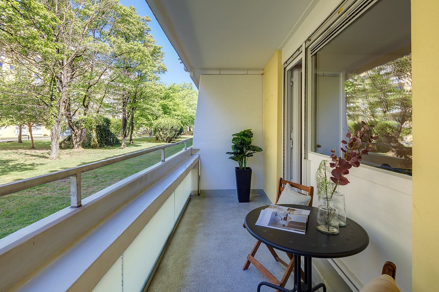 Plat cu 3 Camere | München-Neuhausen | 1803D7 | Gemütlicher Balkon