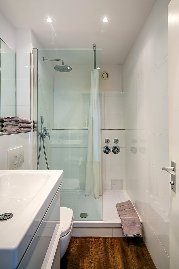 Plat met 1 Kamer | München-Forstenried | 2111ML1 | Bad mit Dusche...