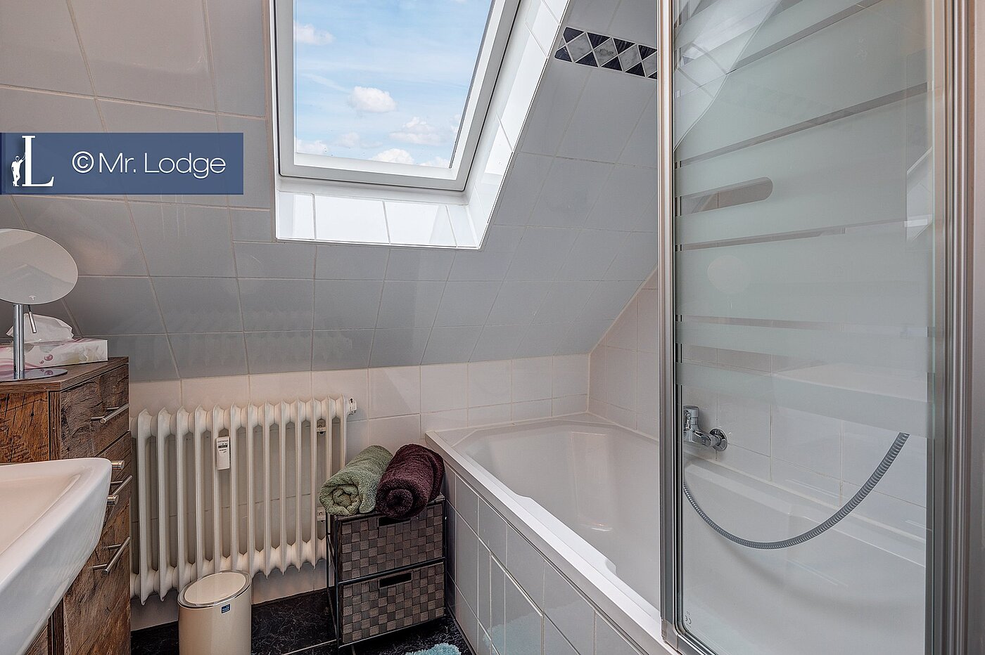 Loftslejlighed med 3 Værelser | München-Hasenbergl | 1803D9 | Elegantes Bad...