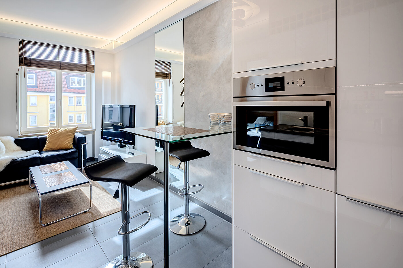 Plat cu 2 Camere | München-Au | 70387 | Wohnen/Kochen