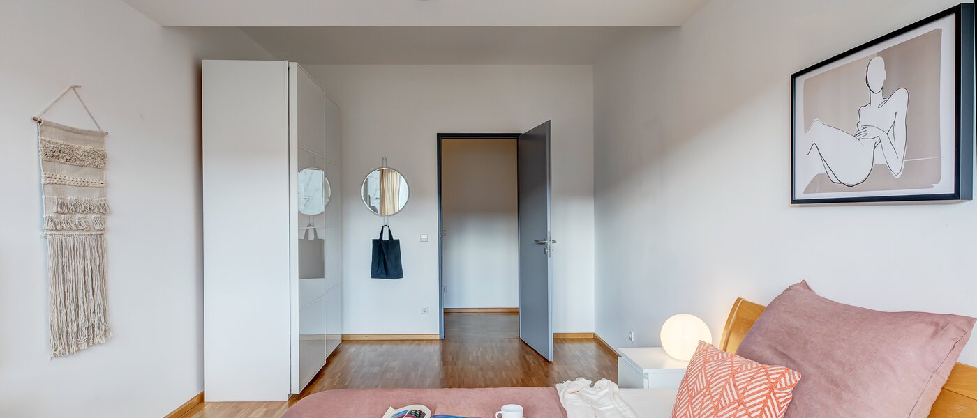 Апартамент с покривна тераса München Maxvorstadt - Museumsviertel 03 2-ра спалня 1