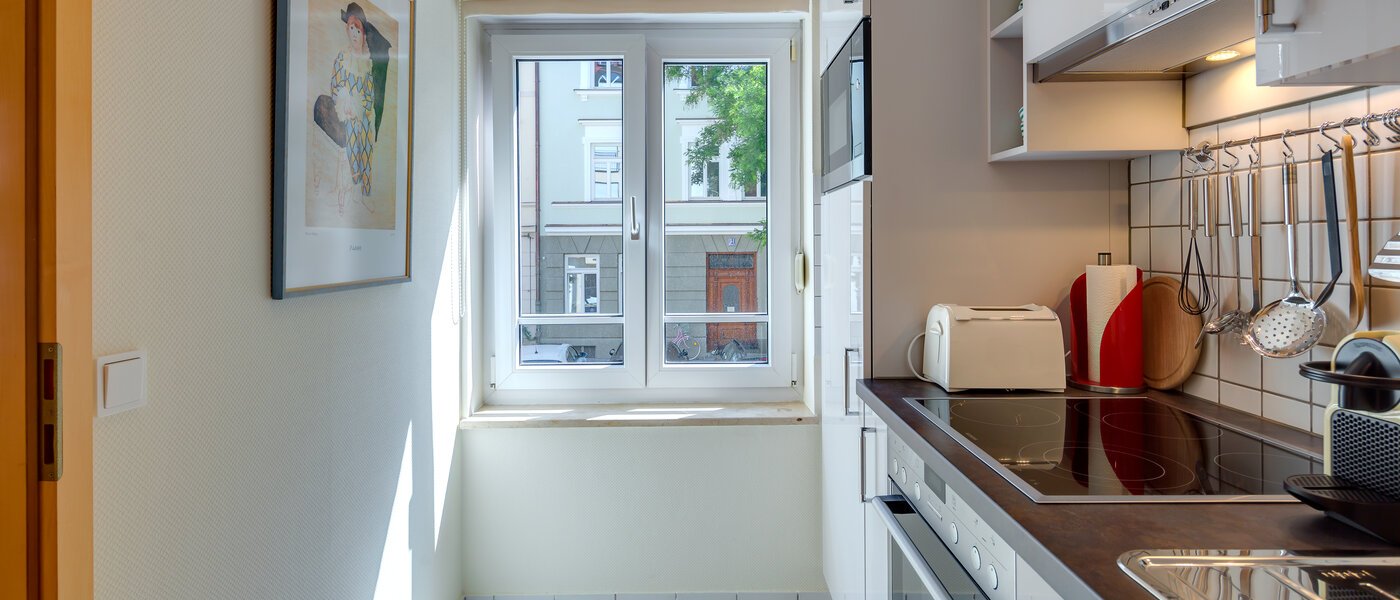 Ploché München Neuhausen 02 Kuchyňa 10045