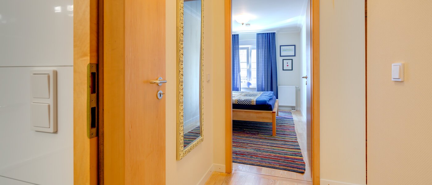 Ploché München Neuhausen 02 Chodba/priestor 10045