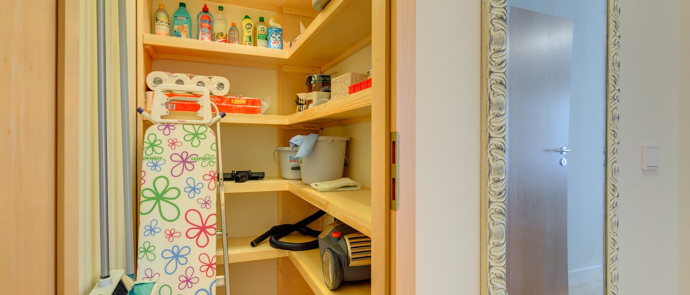 Ploché München Neuhausen 01 Sklad 10045