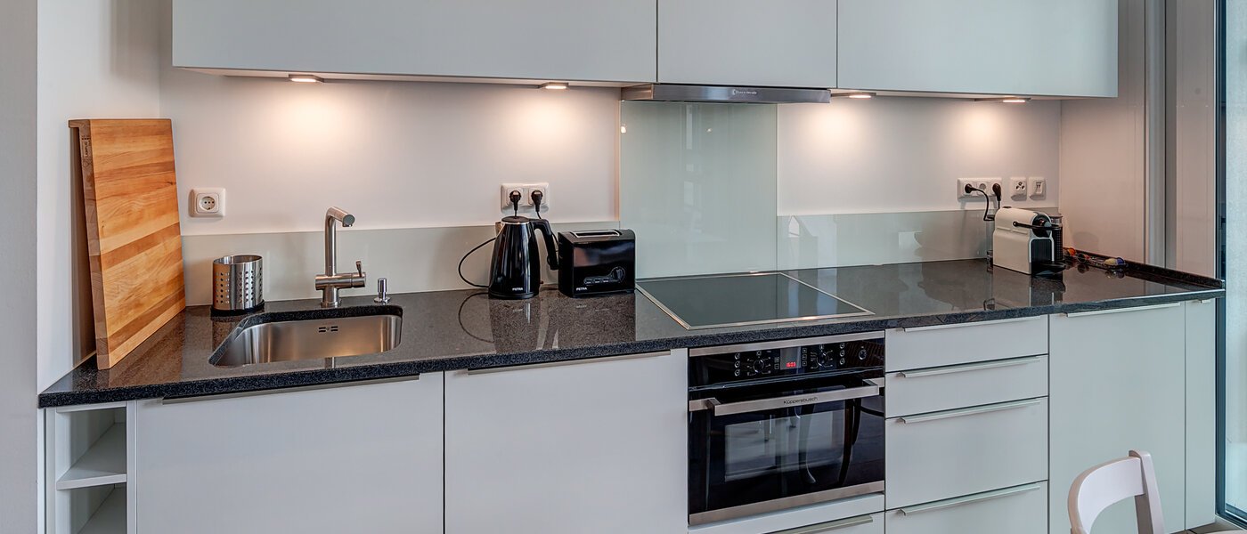 Ploché München Schwabing-West (rund um den Hohenzollernplatz) 01 Kuchyně 10046