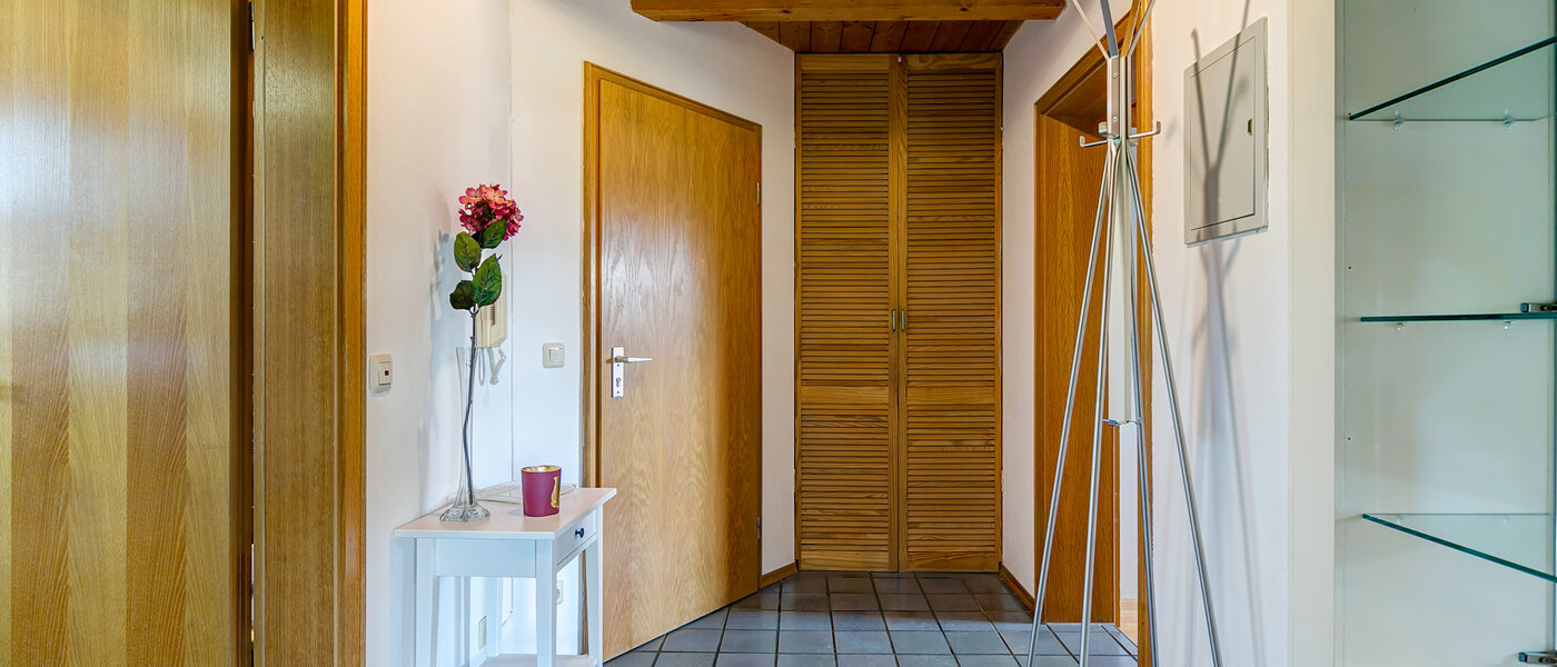 Vindsvåning München Obermenzing 02 Korridor/hallgång 10079