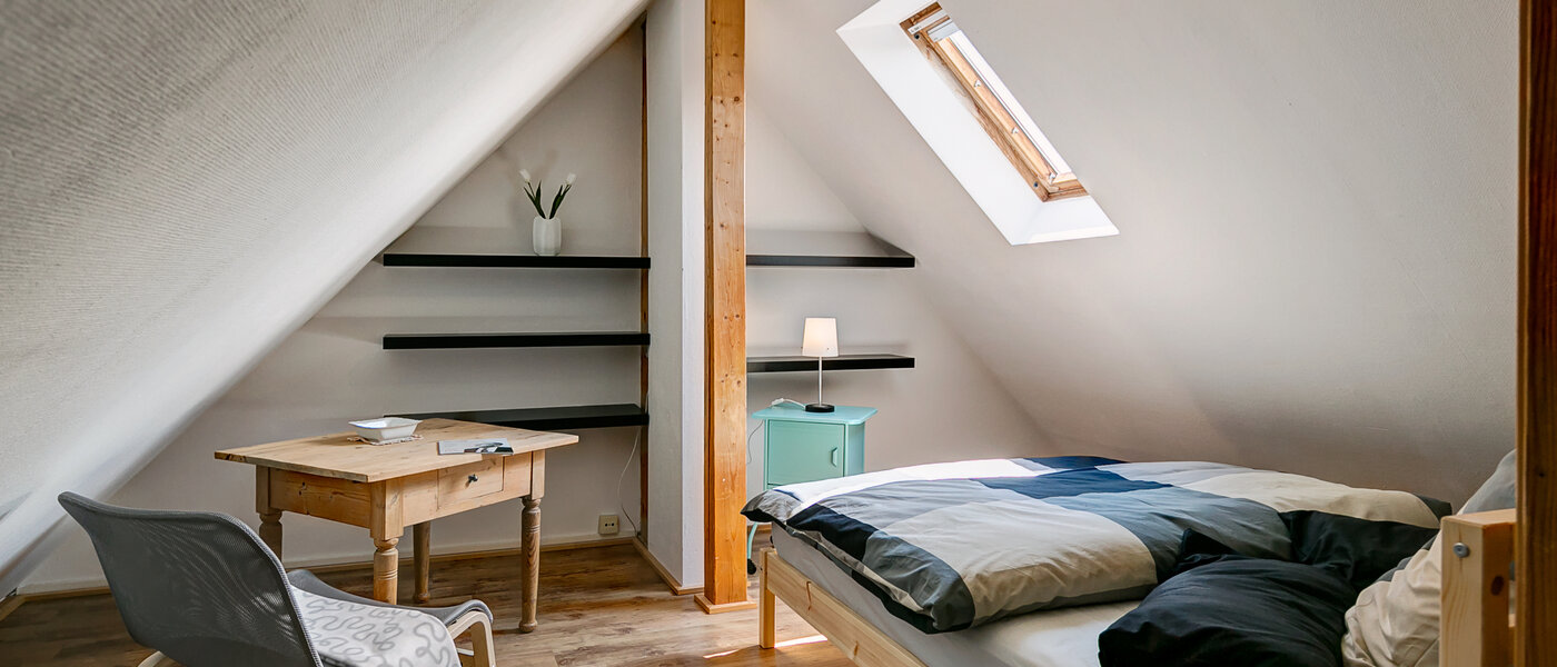 Vindsvåning München Obermenzing 01 2. Sova 10079