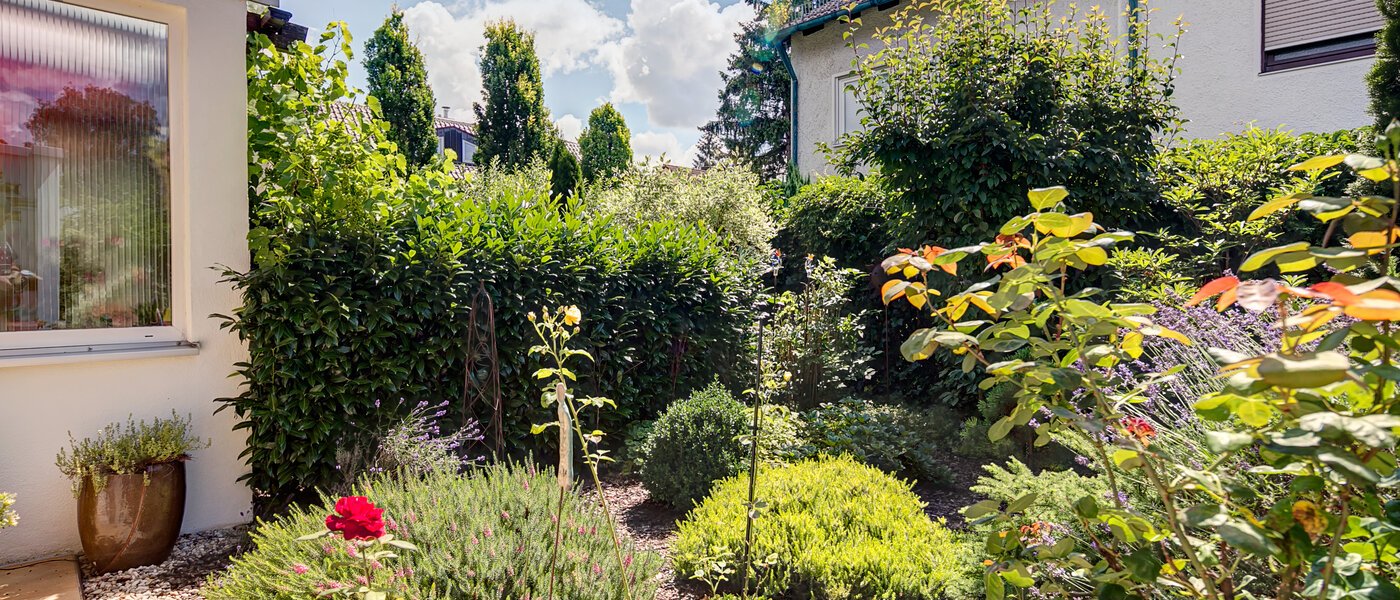 Sorház München Fasangarten 03 Kert 10099