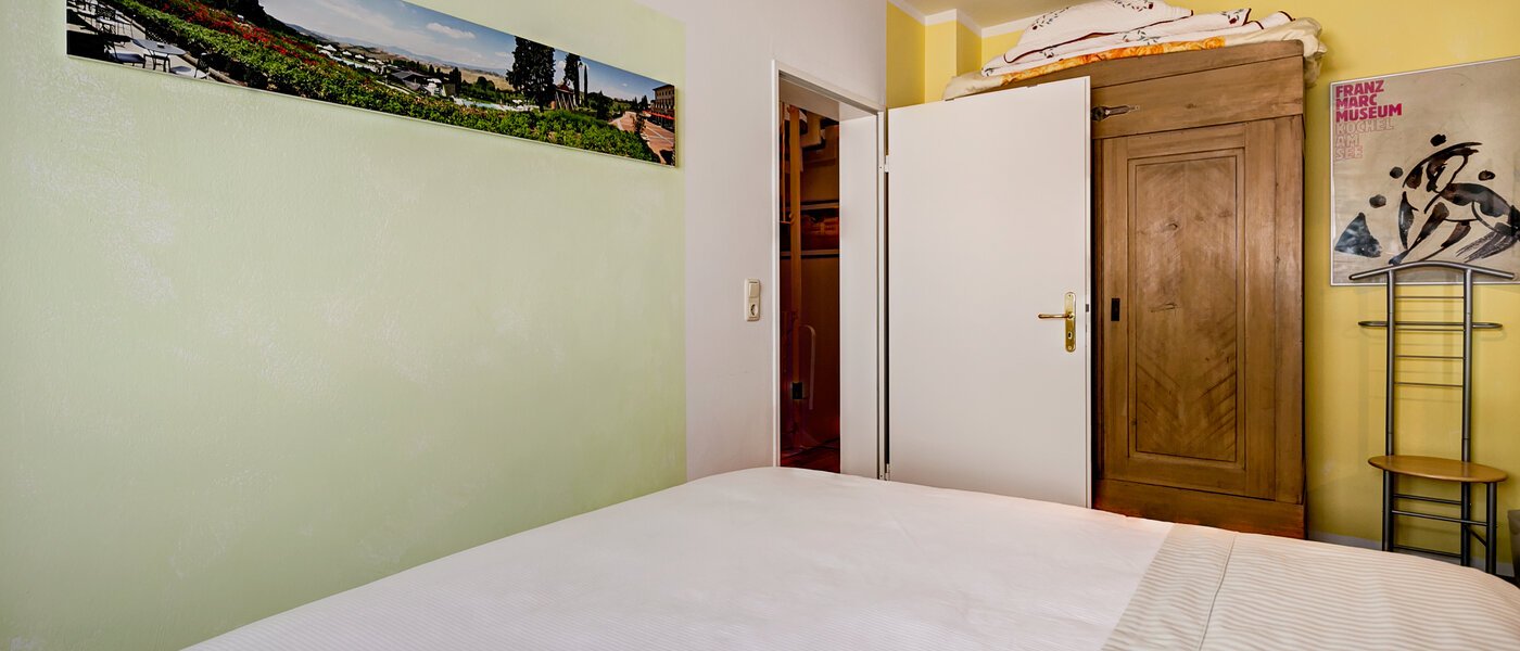 Sorház München Fasangarten 02 2. alvás 10099