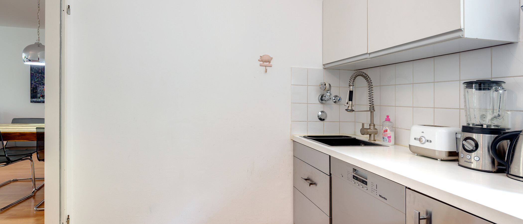 Ravna stran München Schwabing-West 03 Kuhinja 10148