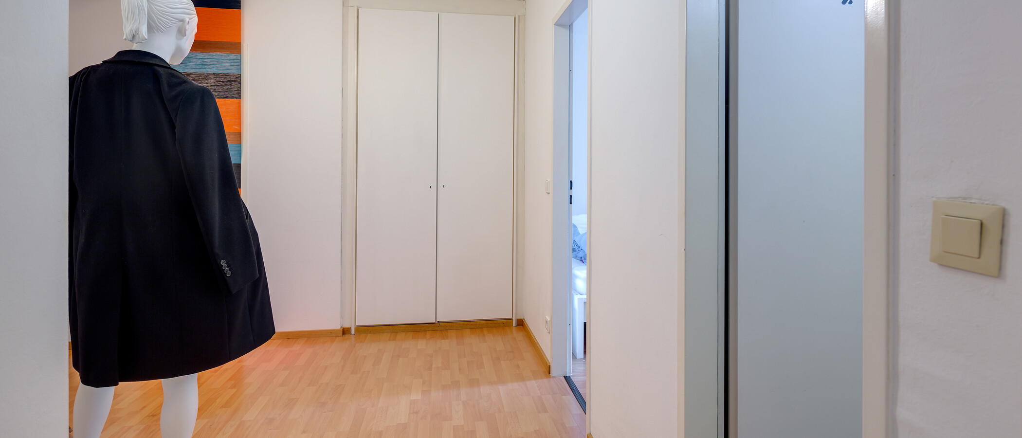Ravna stran München Schwabing-West 02 Koridor/hodnik 10148