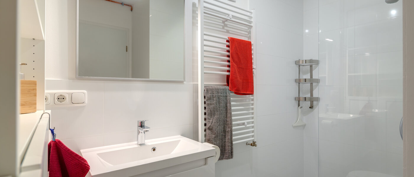 Ravna stran München Maxvorstadt - Universitätsviertel 01 Kopalnica 10155