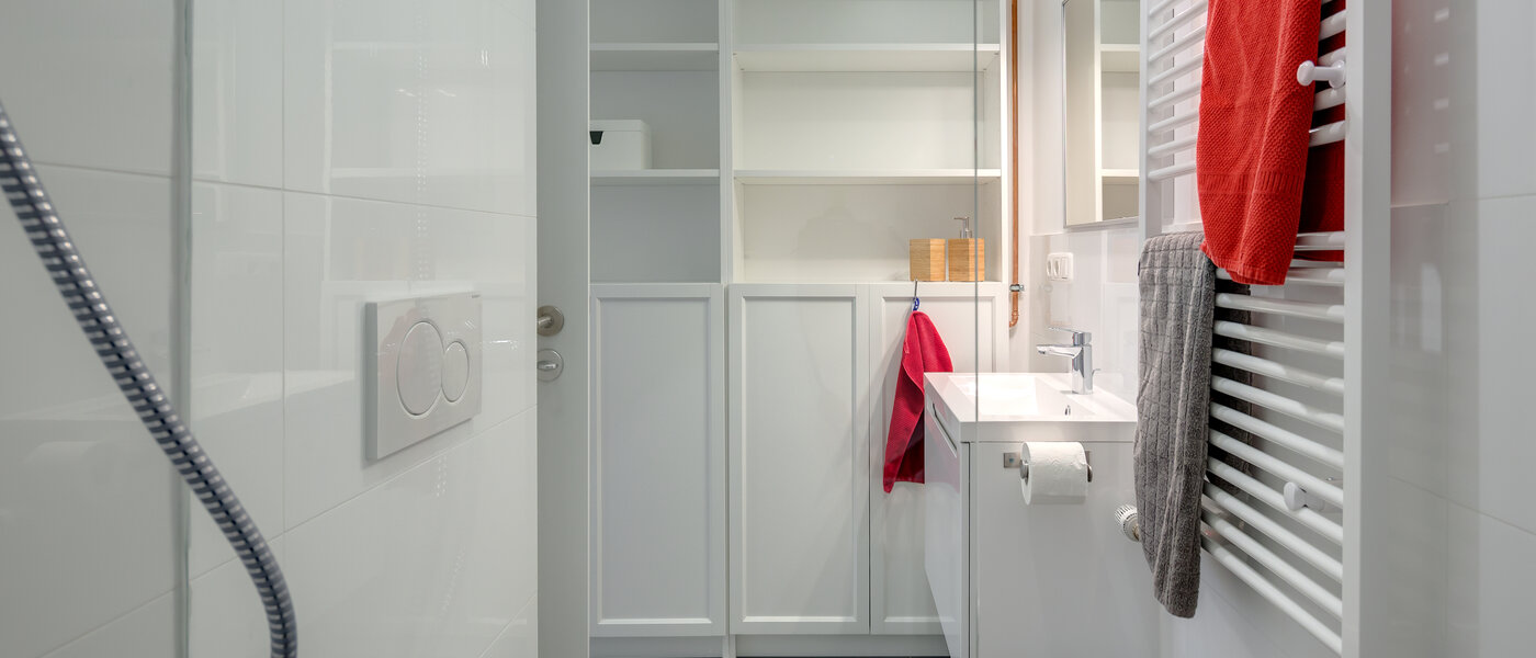 Ravna stran München Maxvorstadt - Universitätsviertel 03 Kopalnica 10155