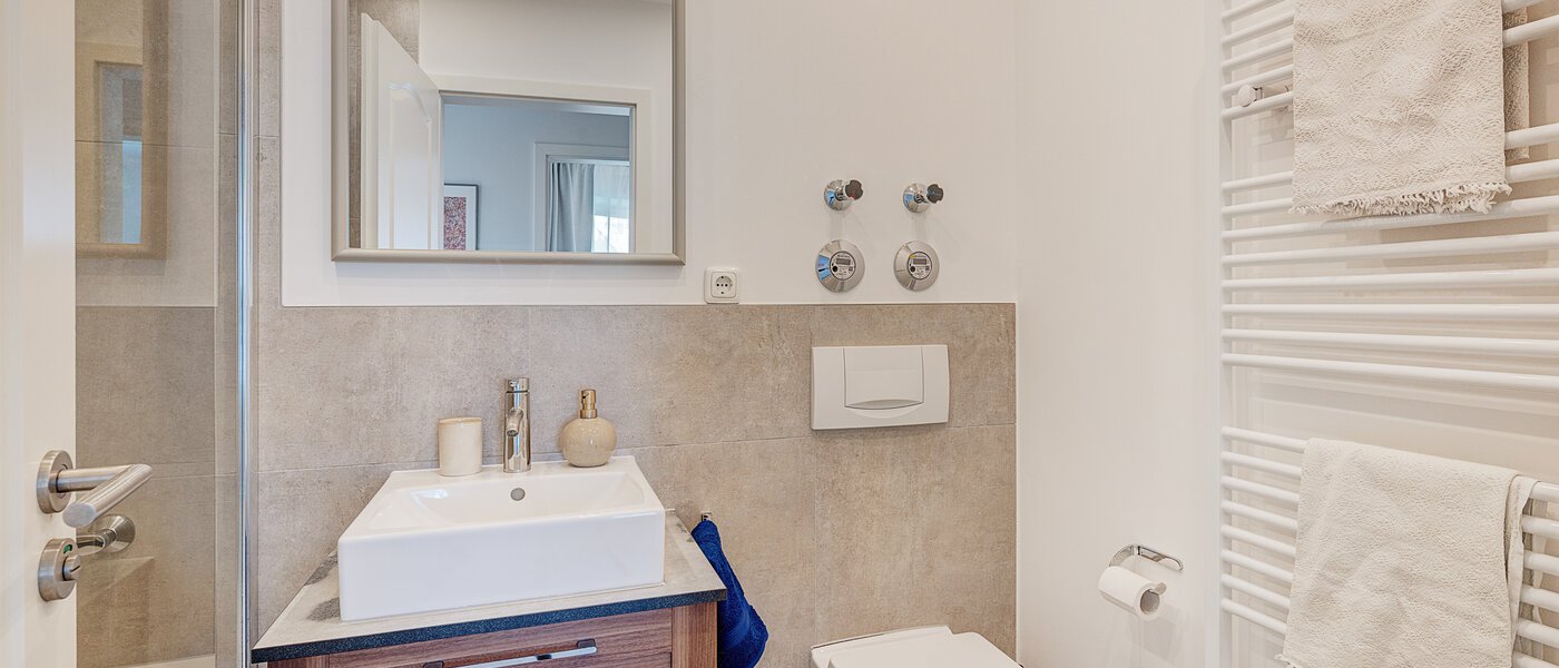 Ravna stran München Ramersdorf 01 Kopalnica 10174