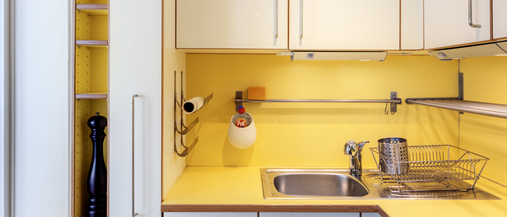 Lapos München Schwabing-West (rund um den Hohenzollernplatz) 02 Konyha 10210