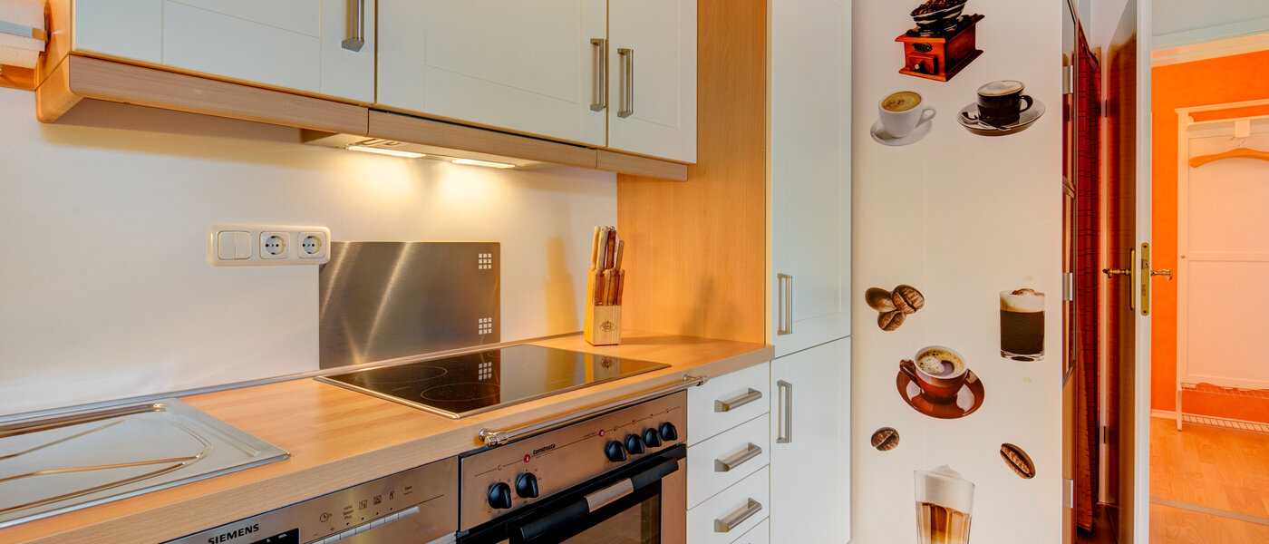 Ravna stran München Untergiesing 03 Kuhinja 10228