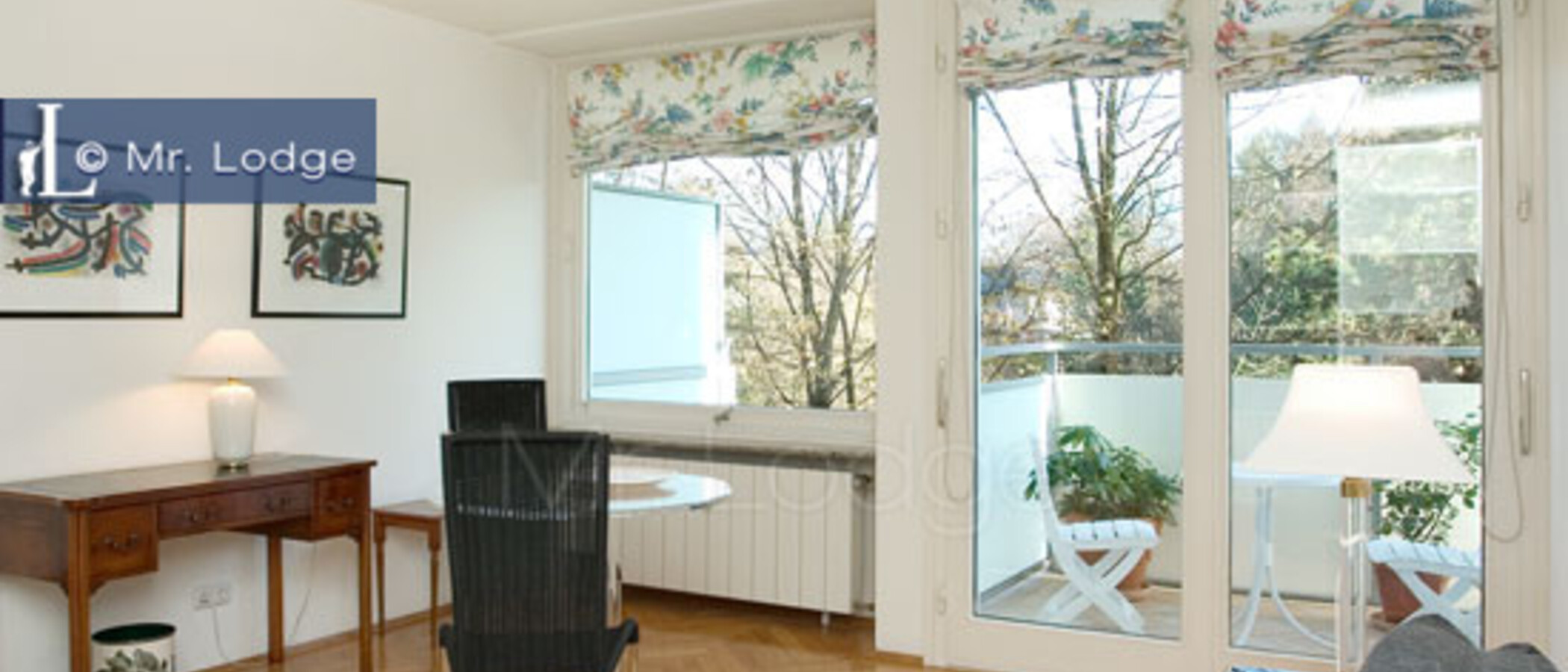 Ploché München Arabellapark 03 Living 1023