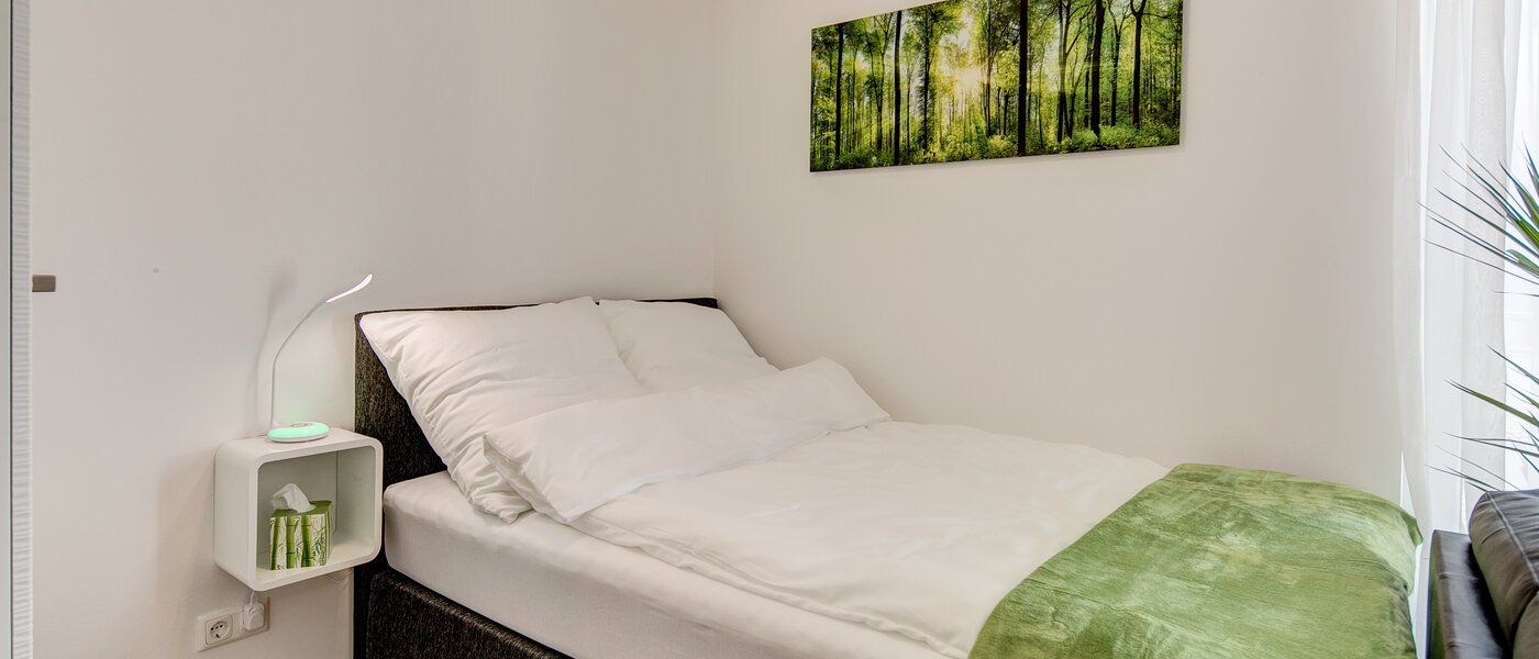 Ravna stran München Moosach 01 Spanje 10242