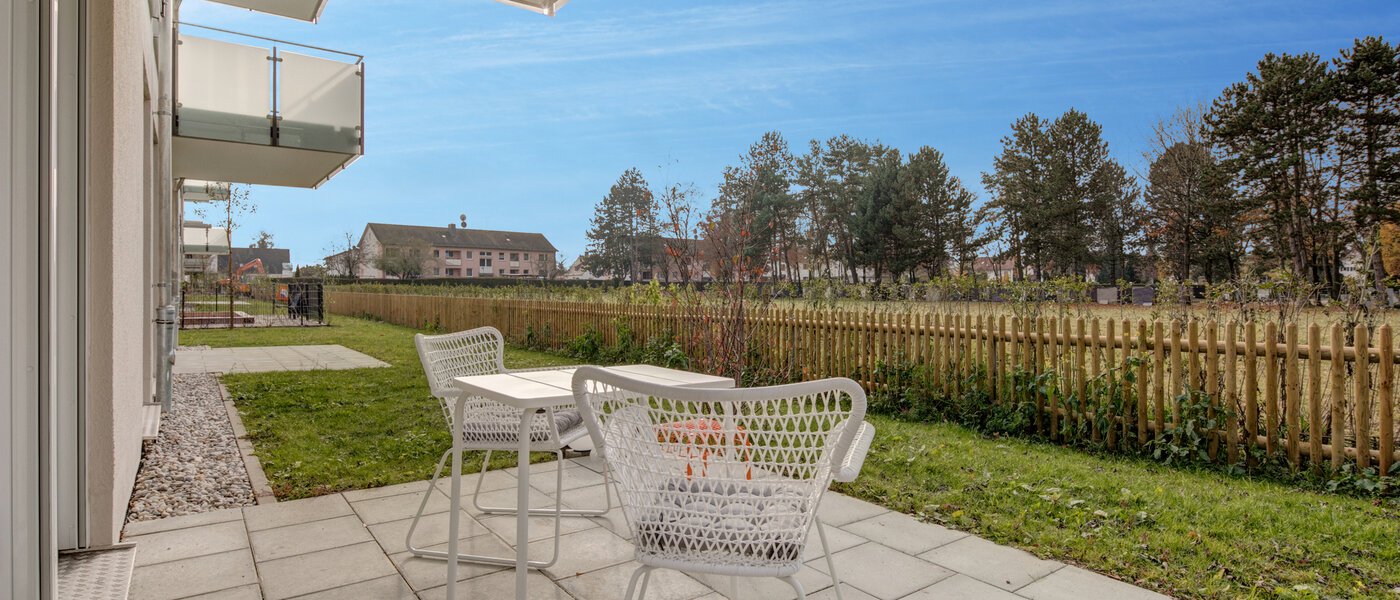 Плоский Feldkirchen 02 Сад 10282