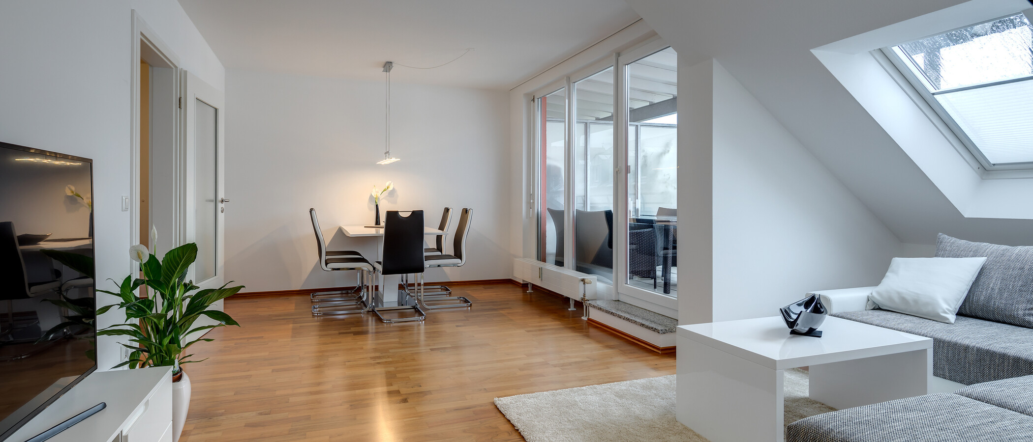 Tetőtéri lakás München Trudering 01 Élő 10283