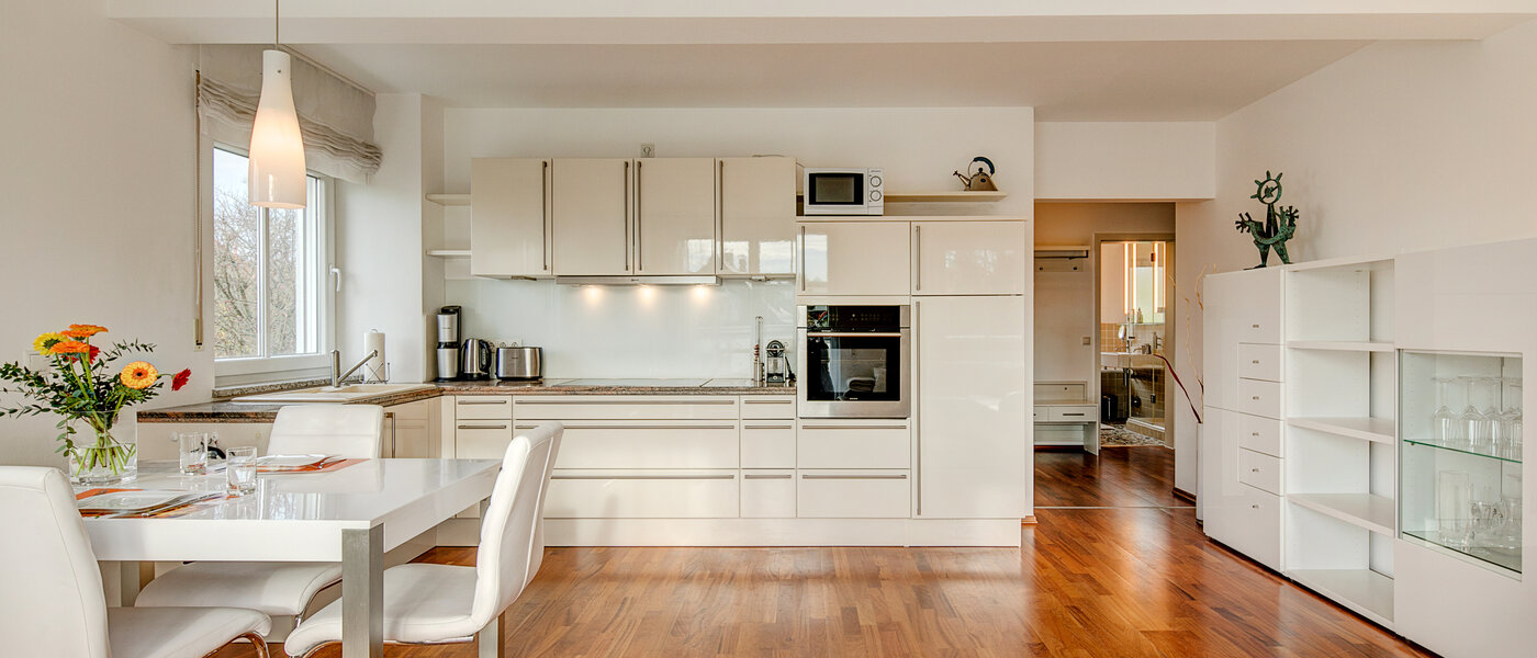 Ploché München Obermenzing 01 Kuchyně 10294