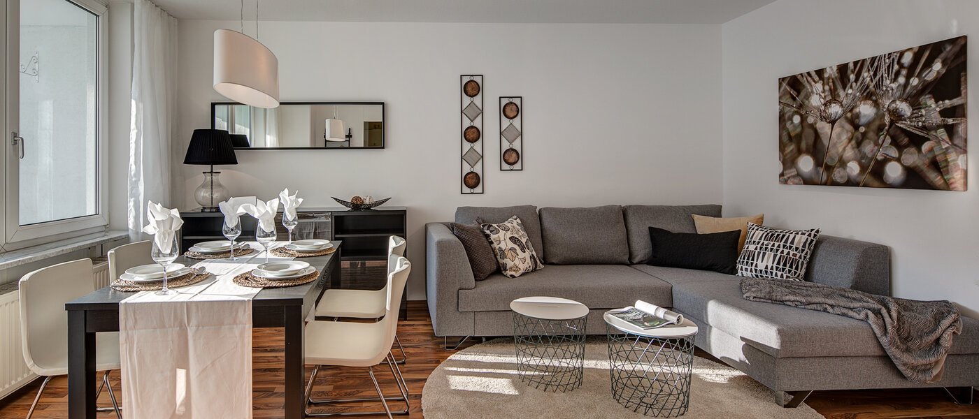 Ploché München Oberföhring 01 Living 10330