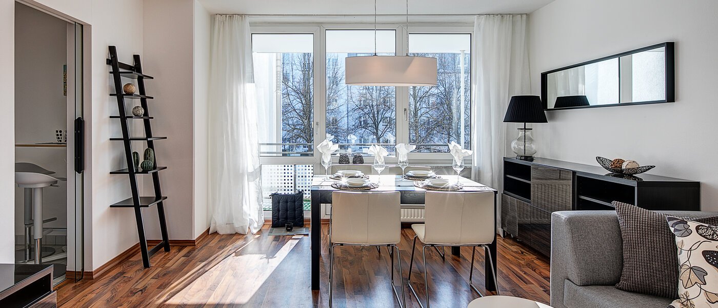 Ploché München Oberföhring 02 Living 10330