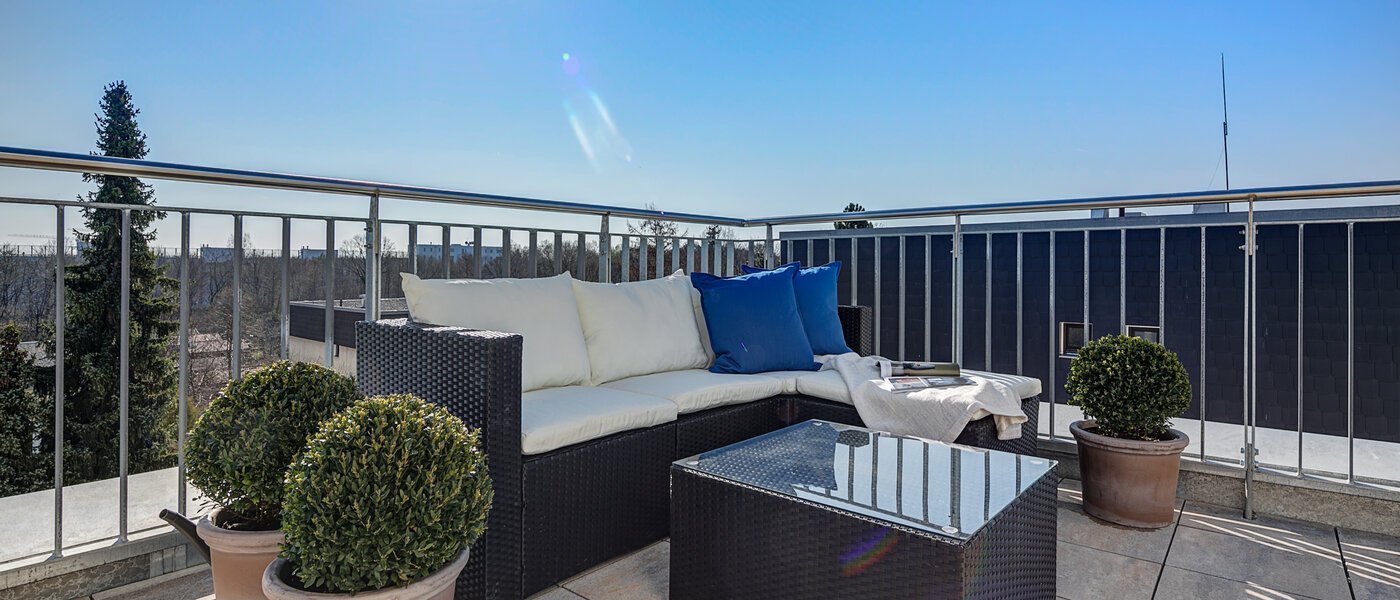 Апартамент с покривна тераса München Ramersdorf 01 Тераса 10340