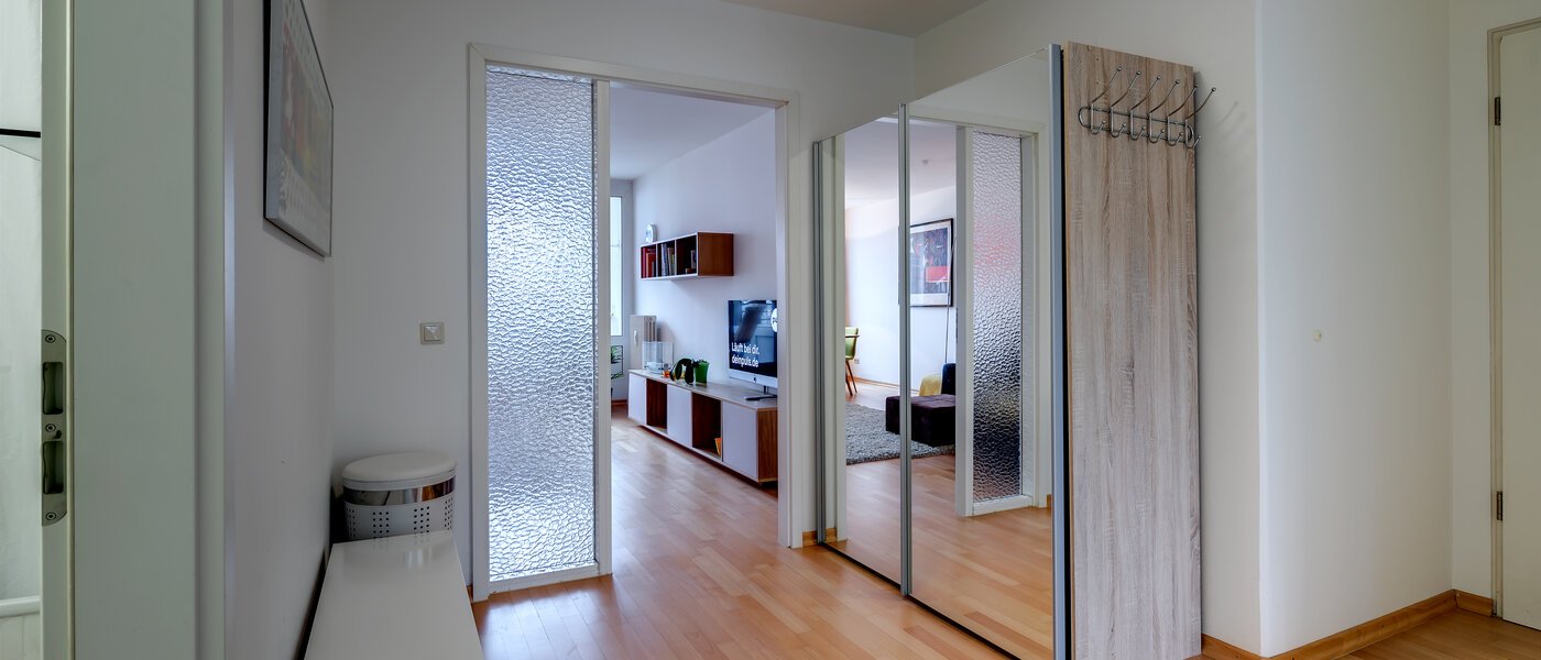 Ploché München Haidhausen 02 Chodba/chodba 10345