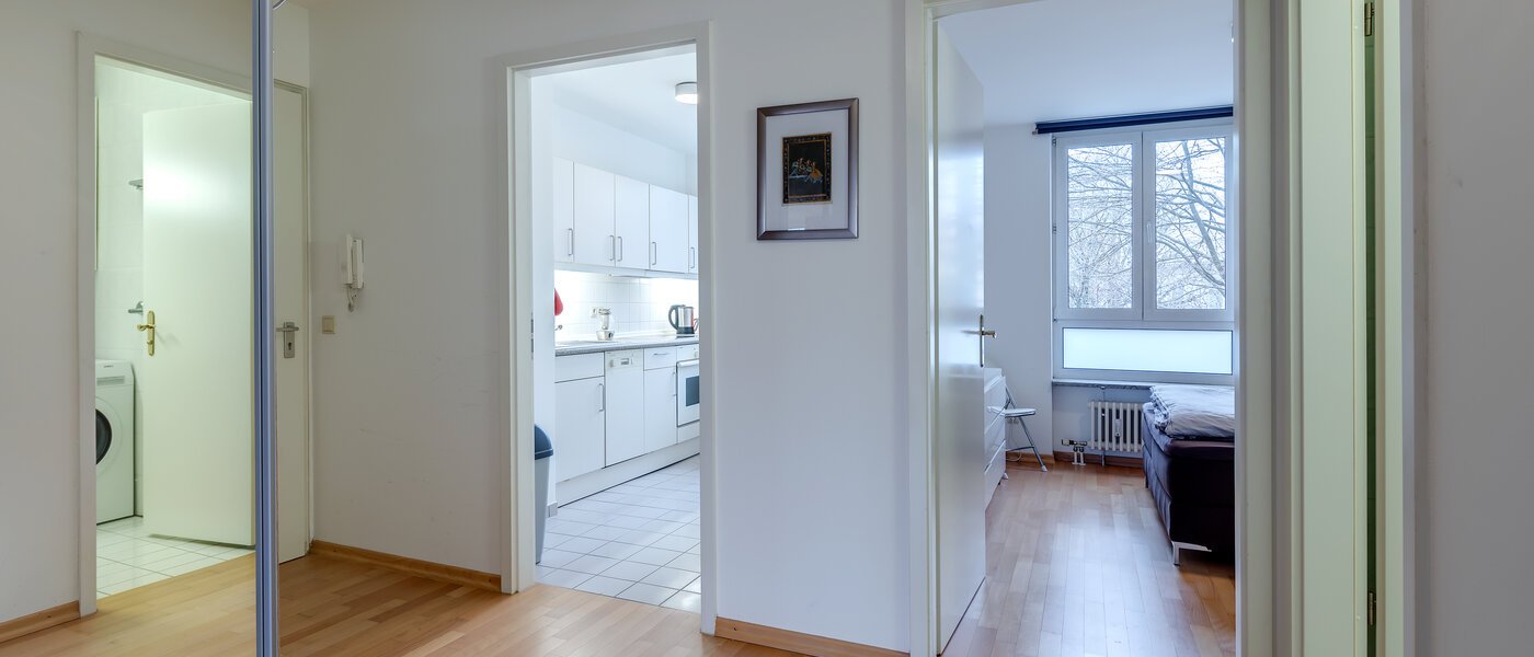 Ploché München Haidhausen 03 Chodba/chodba 10345