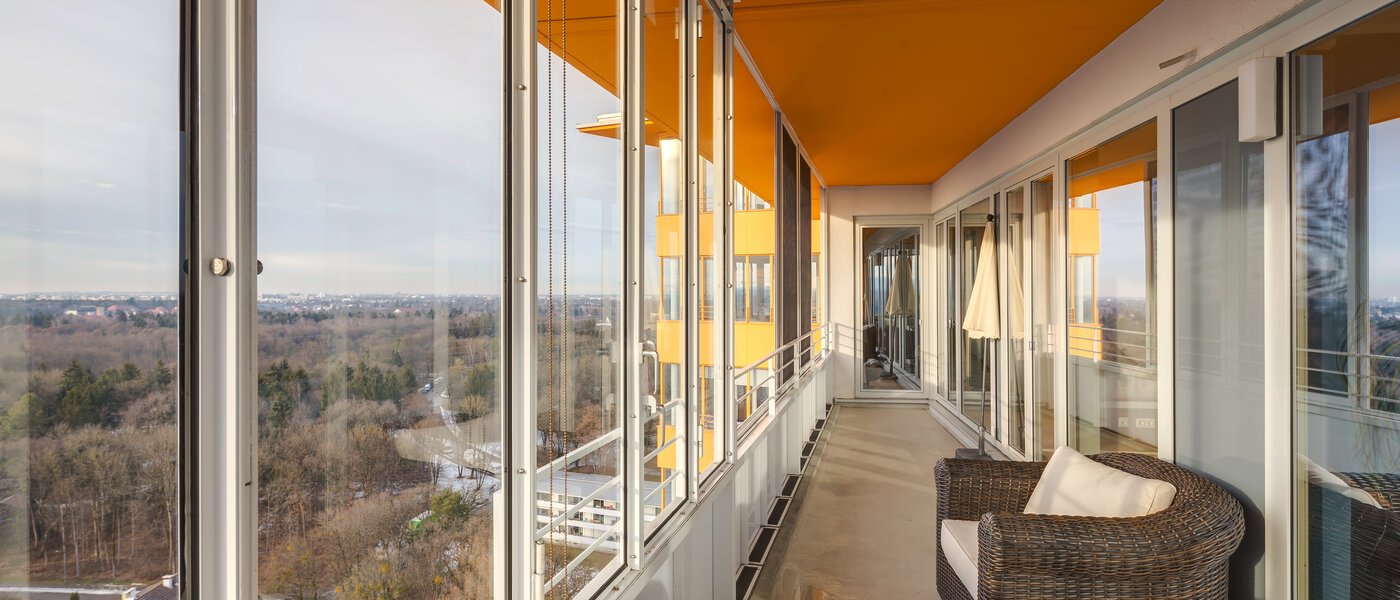 Плоский München Obersendling 04 Балкон 10385